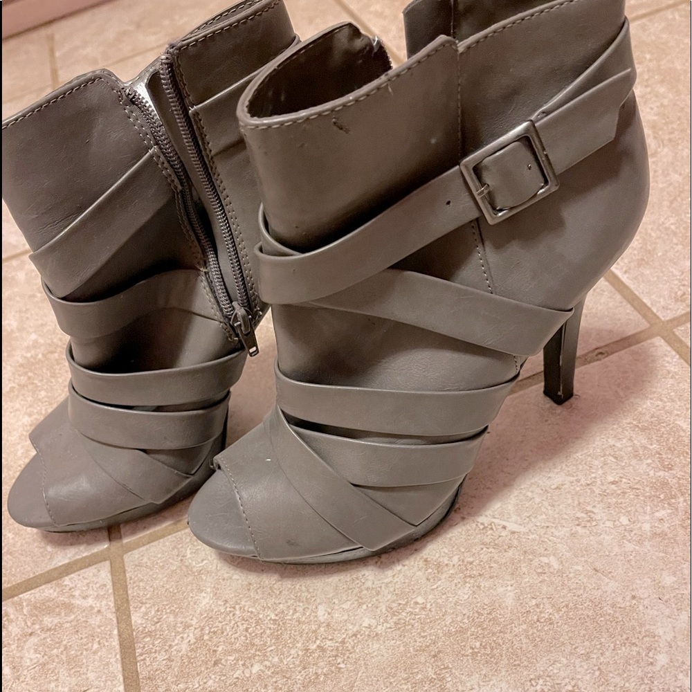 Grey heels